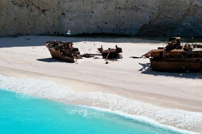 navagio-bay-white-beach-west-coast-porto-vromi-anafonitria