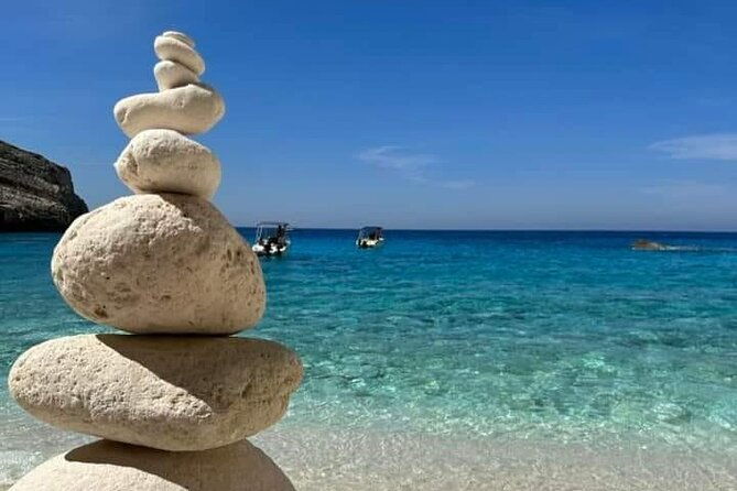 navagio-bay-white-beach-west-coast-porto-vromi-anafonitria