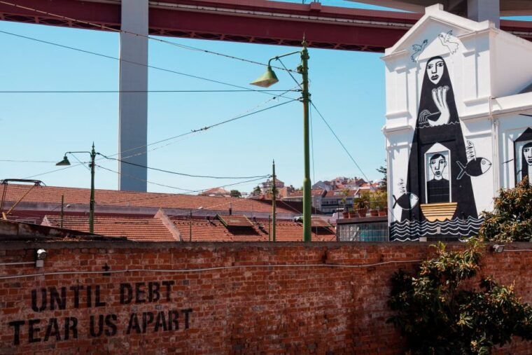 navigator-belem-and-alcantara-tuk-tuk-private-tour