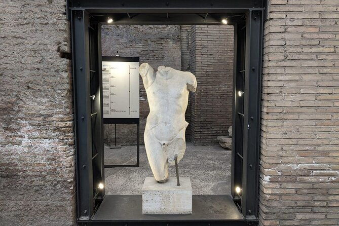 navona-square-underground-ticket-with-audio-guide