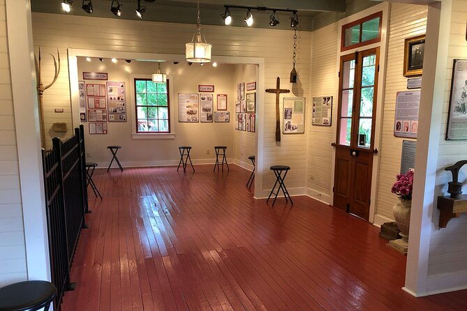 nawlins-luxury-laura-plantation-tour-w-transportation