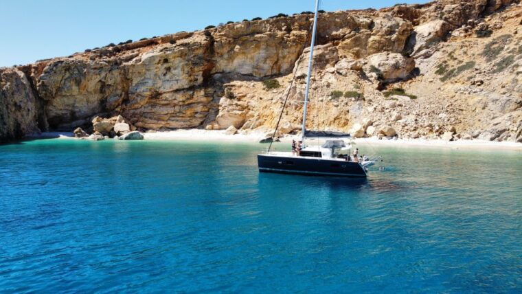 naxos-catamaran-cruise-with-lunch-drinks
