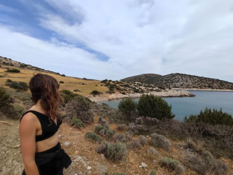 Naxos: Explore the cave of the unspoiled south-east coast! - Authentic Greek Lunch in a Village