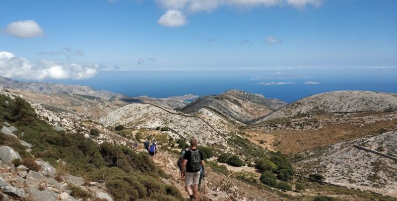 naxos-hike-to-the-top-of-mount-zas-with-a-guide