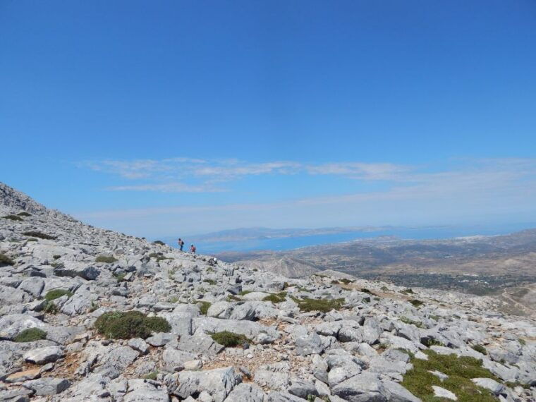 naxos-hike-to-the-top-of-mount-zas-with-a-guide