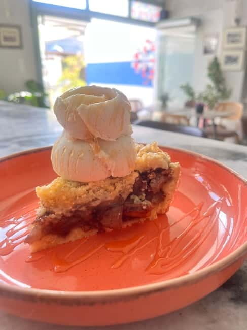 Naxos: Melanes Café Brunch & Kouros Trip with Transfer - Who Should Consider This Tour?
