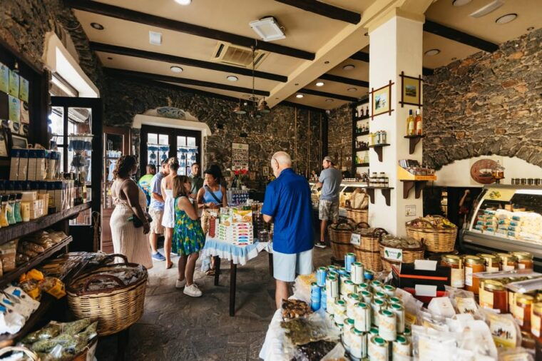 naxos-naxos-town-food-tour-with-tastings-and-wine