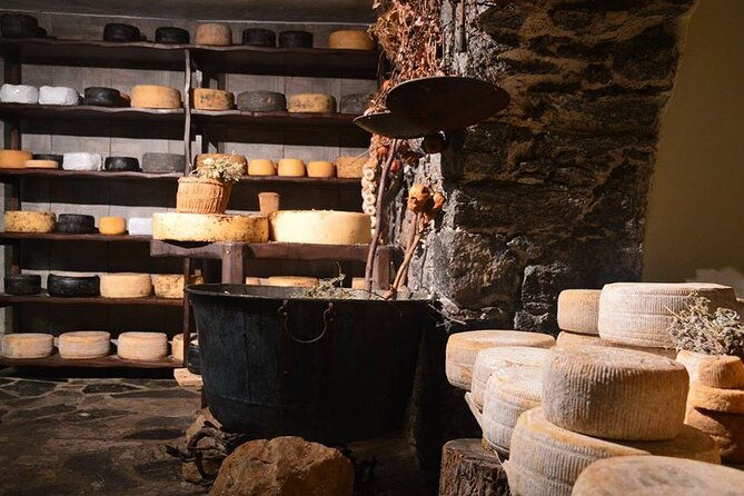 naxos-old-town-private-food-tour-with-dinner-and-pickup
