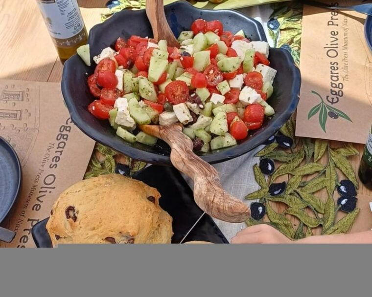 naxos-olive-oil-tasting-baking-at-eggares-olive-press