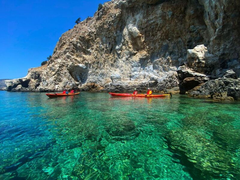 naxos-rhina-cave-and-coastline-sea-kayaking-tour