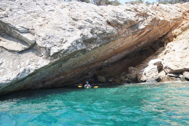 naxos-rina-cave-sea-kayak-tour-with-snorkeling-and-picnic