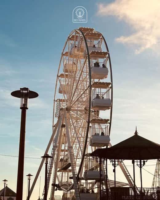 Nazaré Big Wheel - A Closer Look at the Location and How It Fits Into Your Nazaré Itinerary