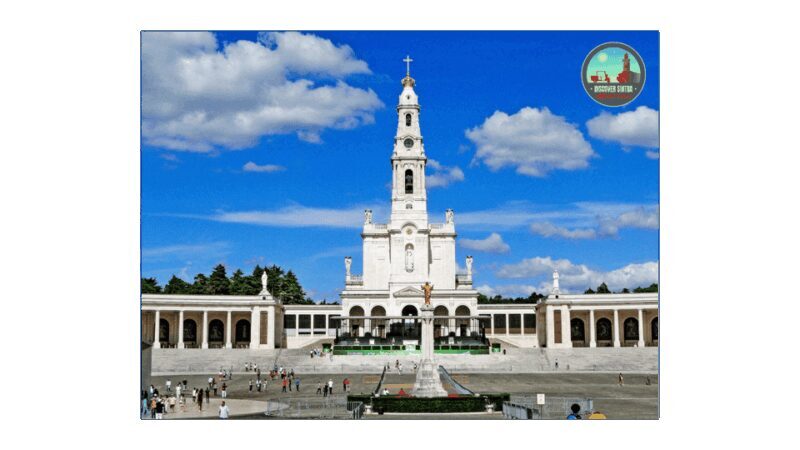 Nazaré, Óbidos and Fatima: Day trip from Lisbon - The Spiritual Serenity of Fátima