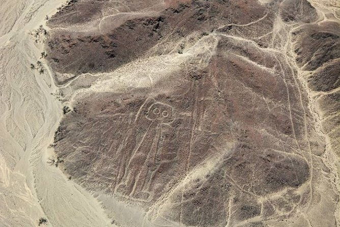 nazca-lines-and-huacachina-oasis-from-lima