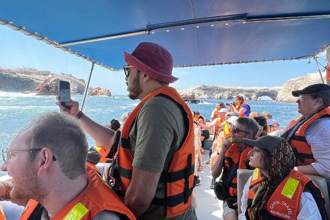 nazca-lines-flight-2-days-paracas-huacachina-tour-from-lima