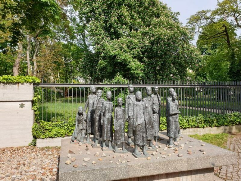 nazi-berlin-and-the-jewish-community-tour