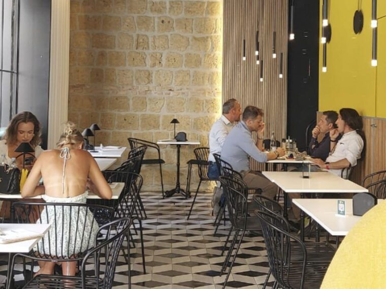 neapolitan-coffee-tasting-experience-with-pastries