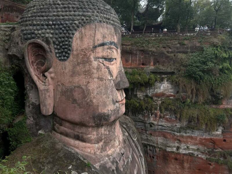 Near Chengdu: UNESCO Leshan Giant Buddha & Tasty Local Eats - Why This Tour is a Standout Day Trip from Chengdu