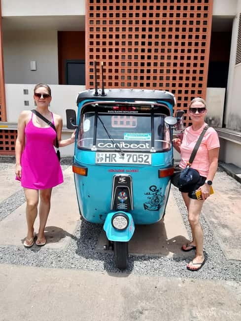 Negombo: Guided City Tour by Tuk Tuk with Hotel Pickup - What to Expect on the Tour