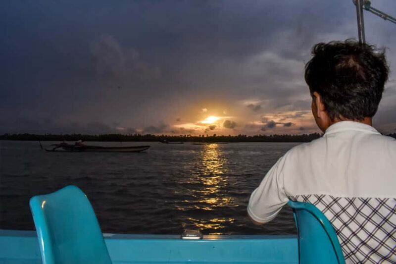 Negombo: Lagoon Boat Tour with hotel transfers & fruit snak - FAQ