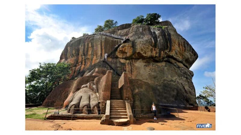 Negombo: To Sigiriya & Dambulla Private Tour with Lunch - A Closer Look at the Tour Itinerary