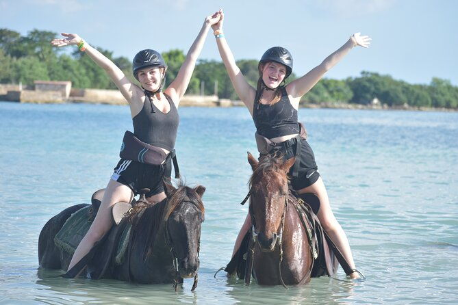 negril-45-minute-guided-horseback-ride-and-swim