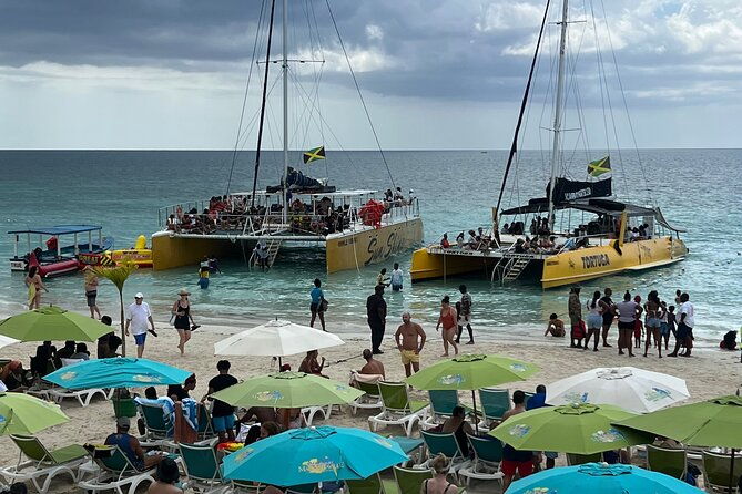 negril-7-mile-beach-party-catamaran-cruise-snorkeling-and-ricks-cafe-combo