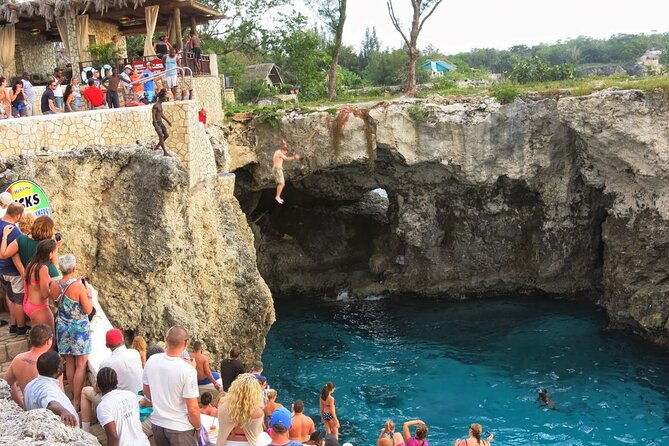 negril-beach-experience-and-ricks-cafe-combo-tour-negril
