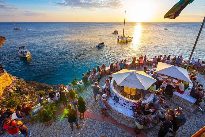 negril-beach-experience-ricks-cafe-from-montego-bay