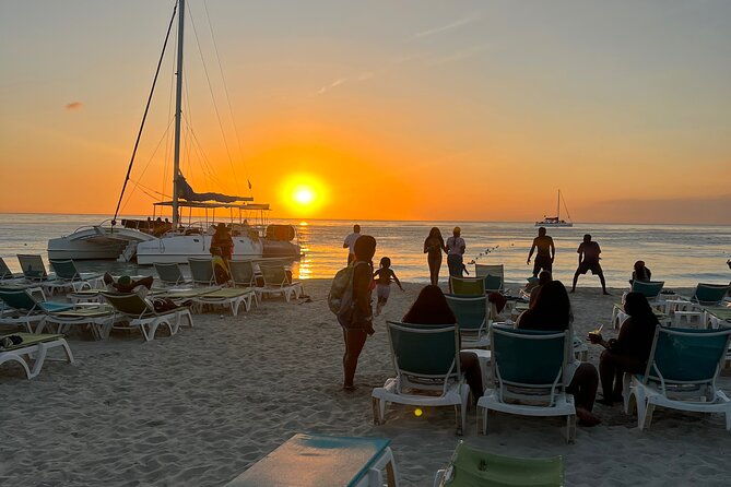 negril-private-day-tour-atv-ride-party-catamaran-ricks-cafe