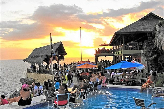 negril-sunset-trip-to-ricks-cafe-from-montego-bay-and-grand-palladium
