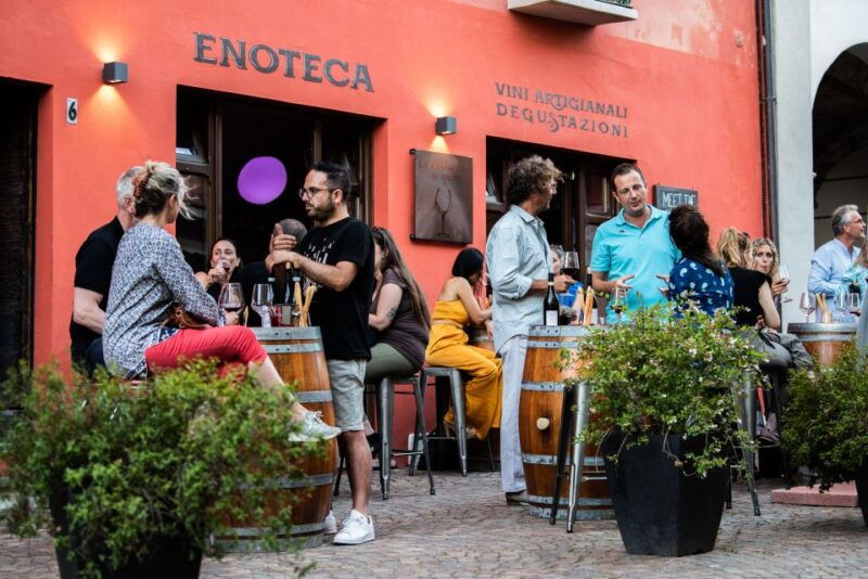 neive-barolo-and-barbaresco-wine-tasting-with-snacks