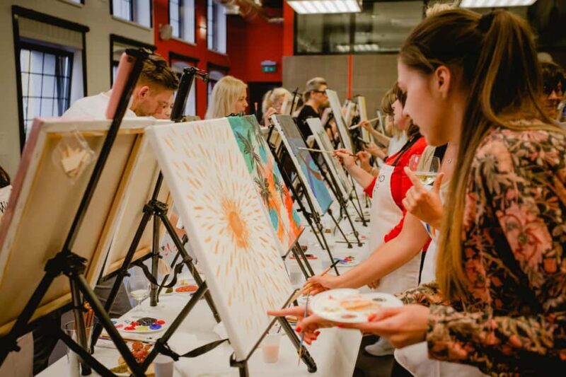 Neon Paint - Painting and Wine in the Dark in Krakow - Final Thoughts