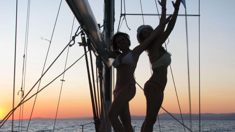 neos-marmaras-sunset-west-sithonia-islets-sailboat-tour