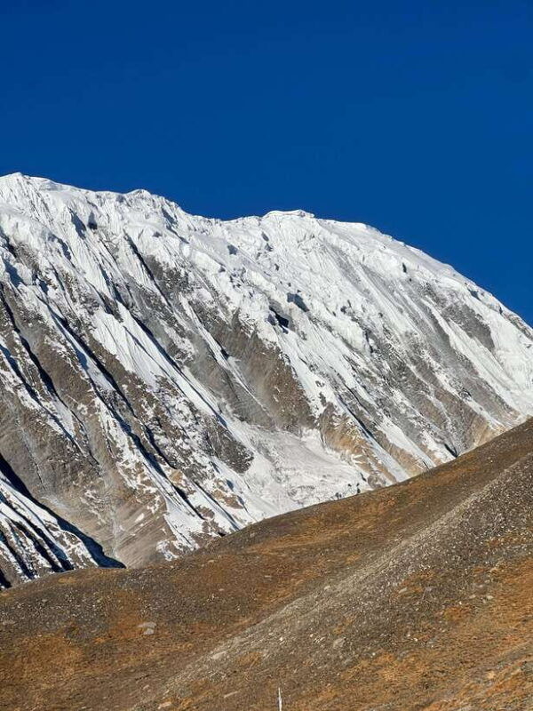 nepal-manang-tilicho-lake-thorong-la-pass-circuit-trek