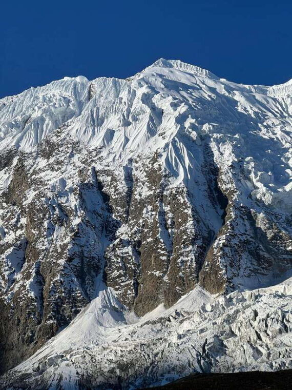nepal-manang-tilicho-lake-thorong-la-pass-circuit-trek