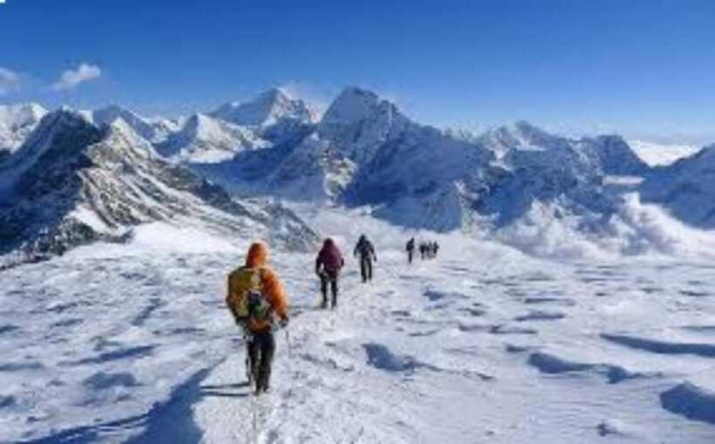 nepal-mera-peak-expedition-with-trekking-and-climbing
