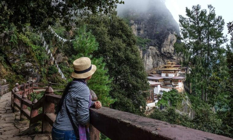 nepal-tibet-bhutan-tour