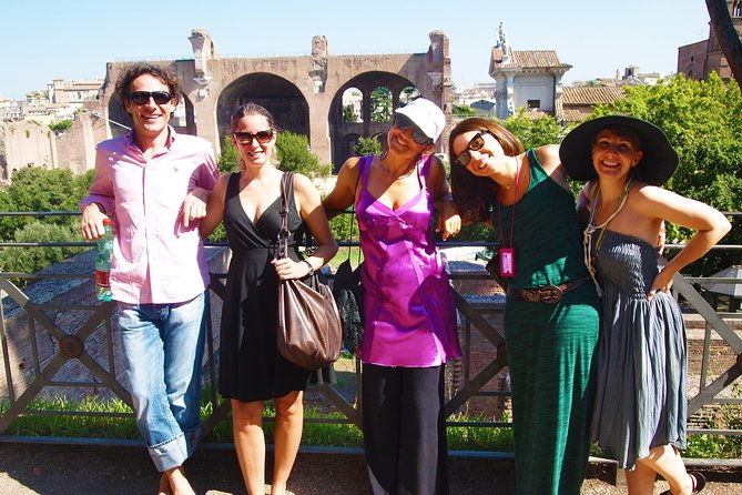 neros-golden-palace-with-colosseum