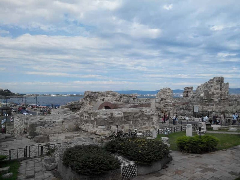 Nessebar: 4-Hour Boat Tour incl. Fishing, Lunch & Drinks - Nessebar: 4-Hour Boat Tour incl. Fishing, Lunch & Drinks — An Authentic Coastal Escape