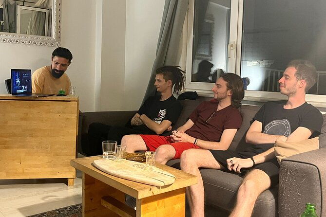 networking-turkish-tea-tasting-in-istanbul-sip-connect