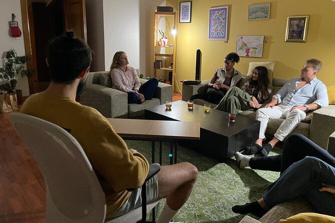 networking-turkish-tea-tasting-in-istanbul-sip-connect