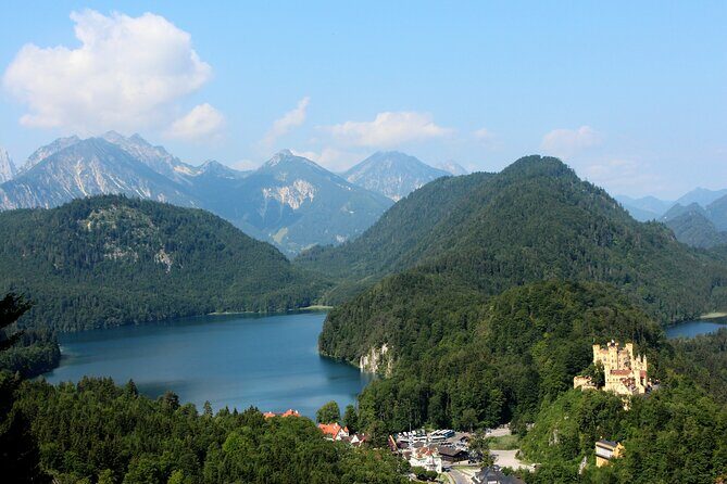 Neuschwanstein Castle, Ettal Abbey and Oberammergau Private Tour from Munich - The Beauty of the Bavarian Castles and Villages