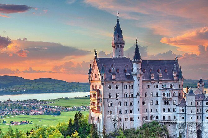 Neuschwanstein & Linderhof Castle Luxury Private Tour from Munich - FAQ