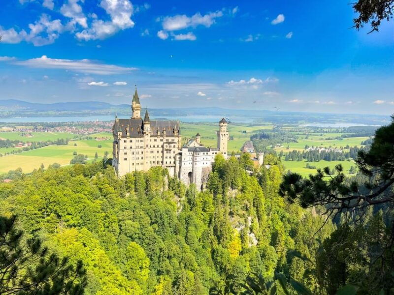 neuschwanstein-tour-from-munich-limousine-3-persons-with-private-driver