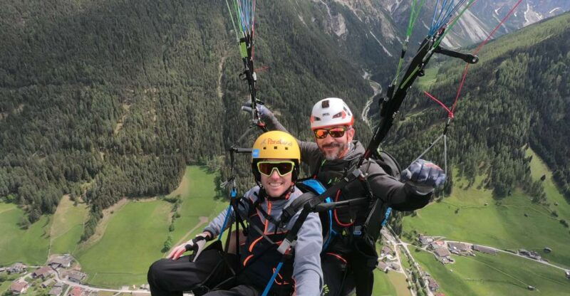 neustift-im-stubaital-panoramic-tandem-paragliding-flight