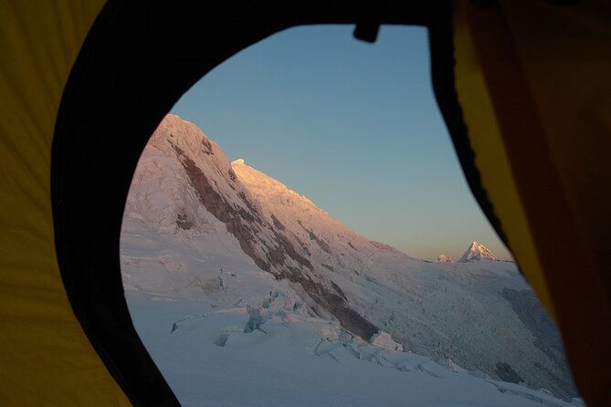 nevado-tocllaraju-expedition-6034-m-climb-the-cordillera-blanca