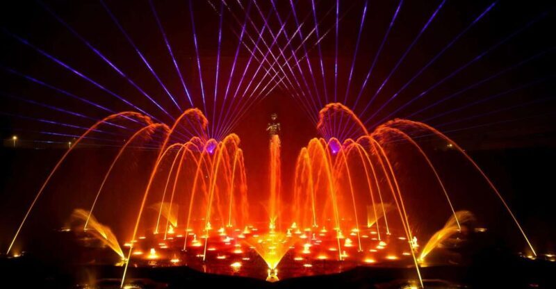 New Delhi: Akshardham Temple Light Show with Custom Add-Ons - The Highlight: Sahaj Anand Light & Water Show