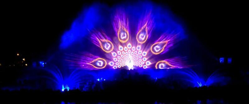 New Delhi: Akshardham Temple Light Show with Custom Add-Ons - Guides and Service Quality