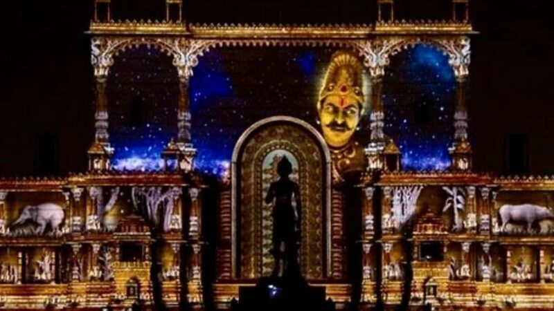 New Delhi: Akshardham Temple Private Evening Tour light show - The Bottom Line
